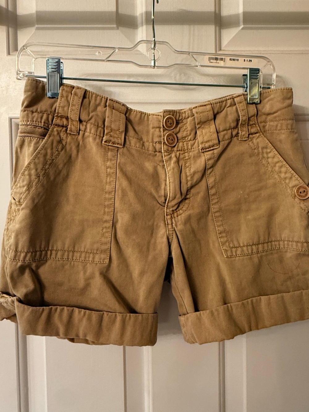 Sanctuary Women's Casual Rolled-Hem Shorts in Khaki